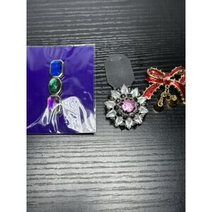 Vintage Brooch Lot of 3 (2 new in packages)